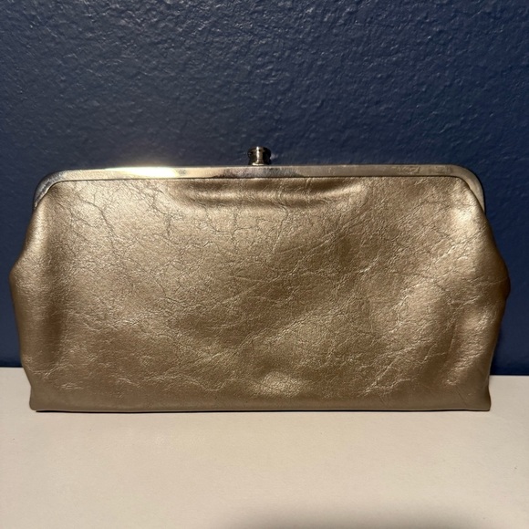 Nicole by Nicole Miller Silver Clutch Approx 8 1/2 x 4 - Picture 2 of 7